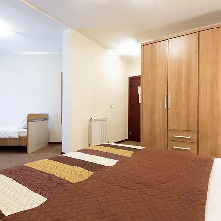 Garni Family Hotel 3*