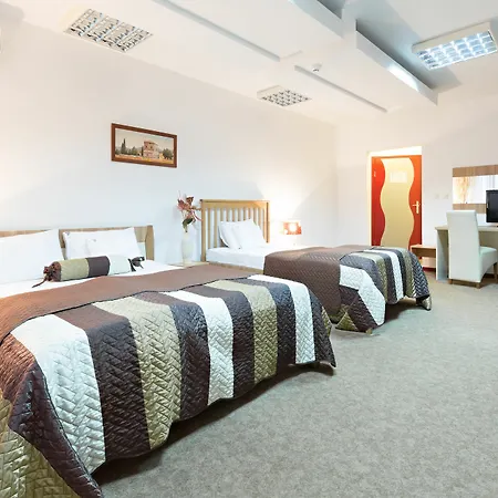 Hotel Garni Family Belgrado